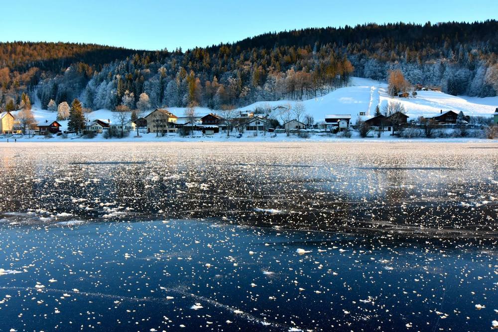 lac de joux.jpg