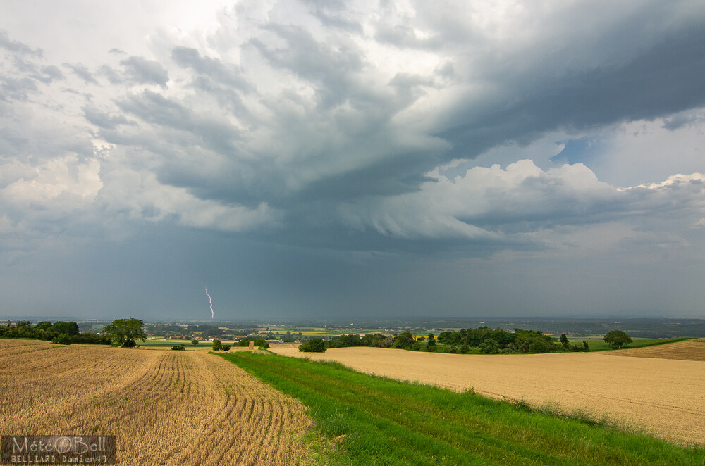 20210723_19h05_supercell1.thumb.jpg.9d6fdc9e3ee300866ddffe3a57b5e2f0.jpg