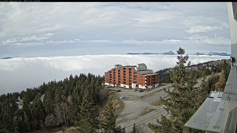 webcam-chamrousse.thumb.jpg.b73af1c0b5a431ab4de42295fb81062c.jpg