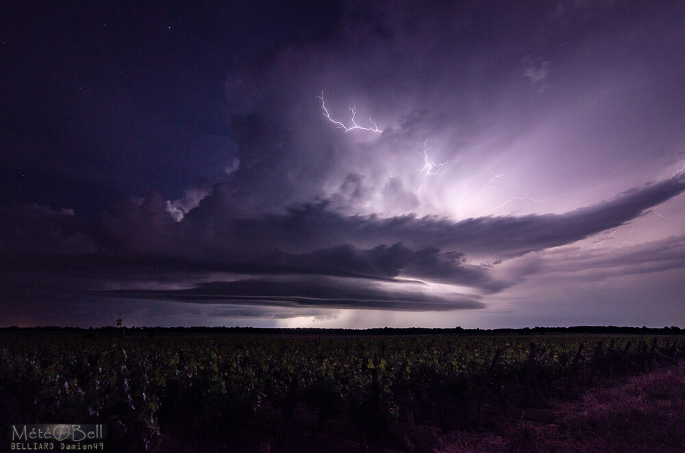 20220523_01h06_supercell1.thumb.jpg.c88157e3205ac7b73664d55b25e6a786.jpg