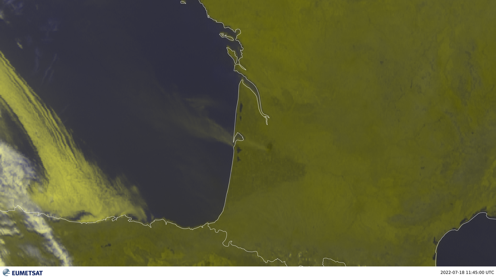 Eumetsat_view_2022-07-18T1145.thumb.png.3392156442331e031583043404c8debf.png