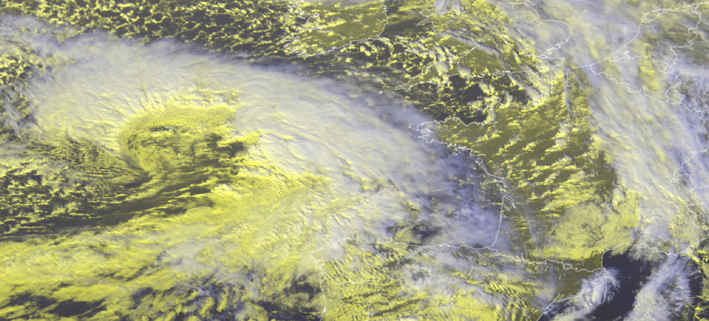 Eumetsat_View_2023-11-01T1300.thumb.png.10332e58498f12240d1b443a91b0443d.png