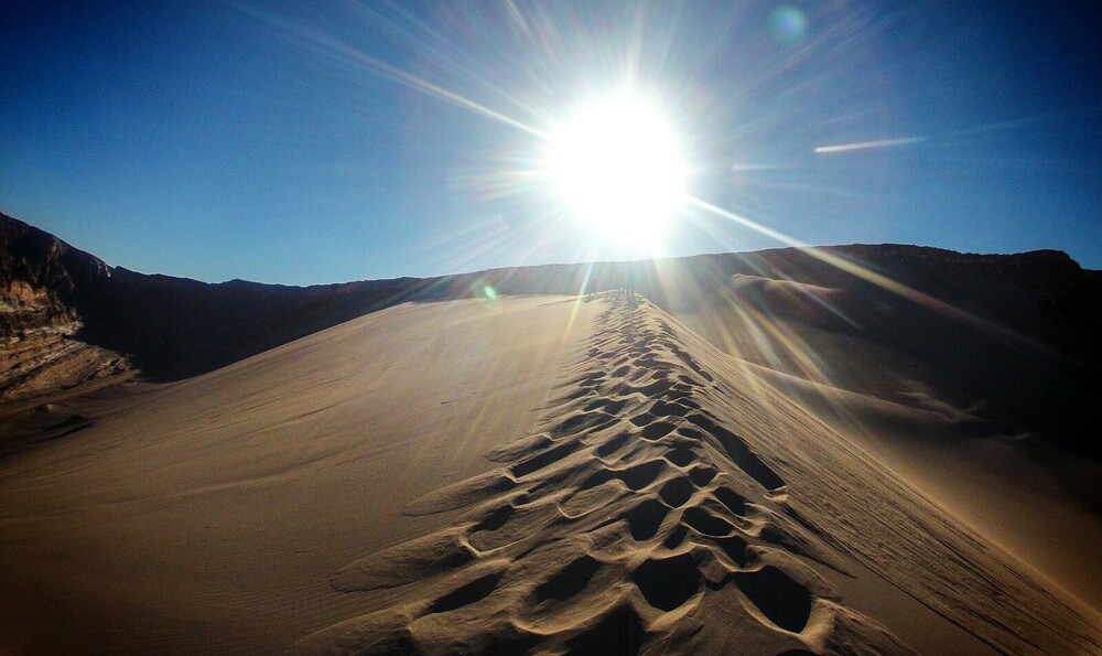 soleil-couchant-sur-le-desert.thumb.jpg.d073eac0394eea3942c0d1f90b1d09c5.jpg