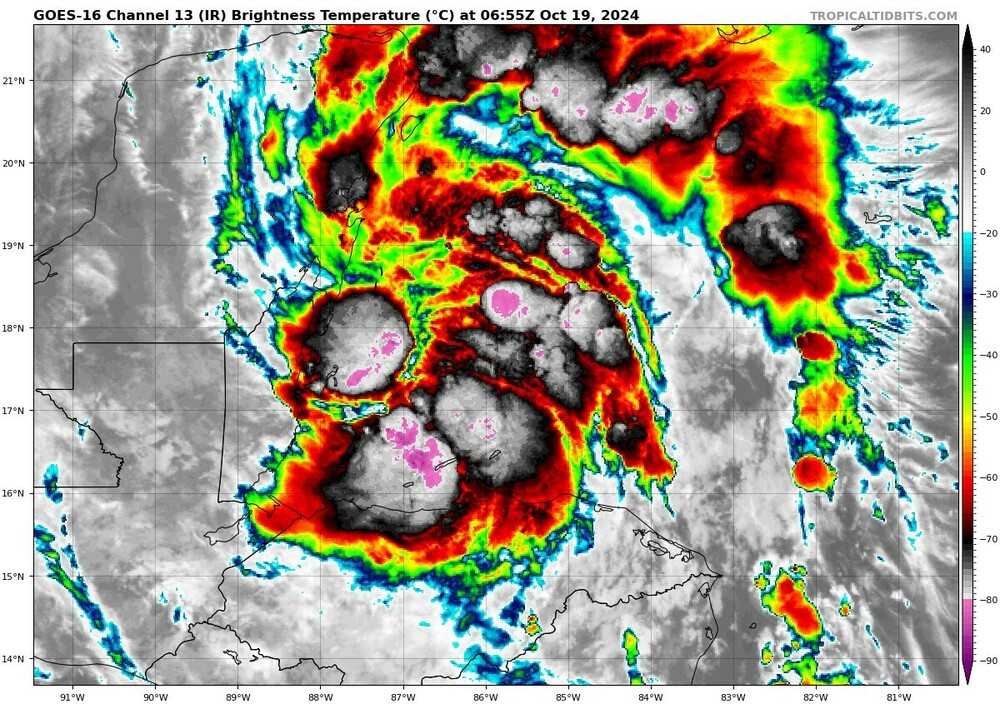 goes16_ir_15L_202410190655_lat17.6-lon-85.6.thumb.jpg.6e5004c24eeb092ee77c916e10d8922b.jpg