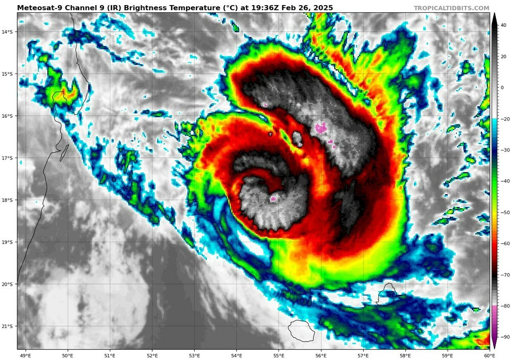 meteosat9_ir_22S_202502261936_lat-17.6-lon54.1.thumb.jpg.21506b67d298e6b4368372e64b997738.jpg